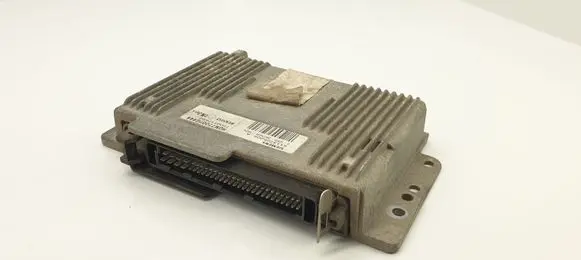 Renault Scenic I Engine control unit/module 7700112607 S113725208A