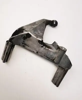 Mercedes-Benz C W204 Engine mounting bracket A6460160038