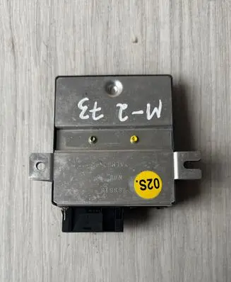 Audi A6 S6 C6 4F Gateway control module 4F0907468 4F0910468