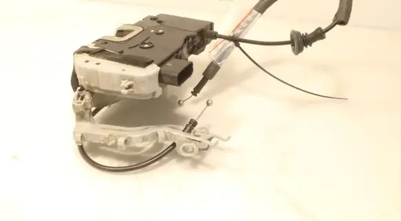 KIA Venga Front door lock 813201P020