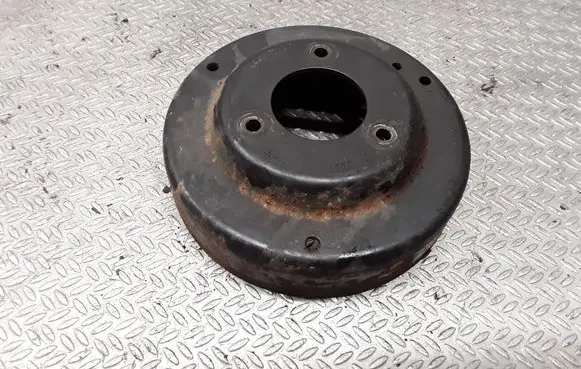 Volkswagen Crafter Water pump pulley 076121031