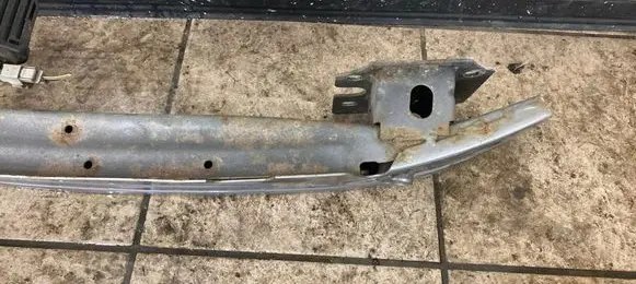 Jaguar XF X250 Front bumper cross member