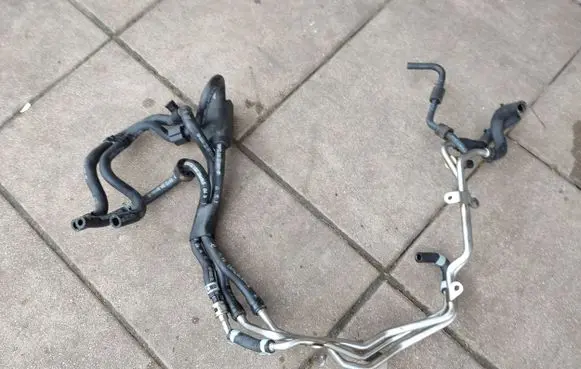 Audi A4 S4 B9 Fuel line pipe 04L201360AF
