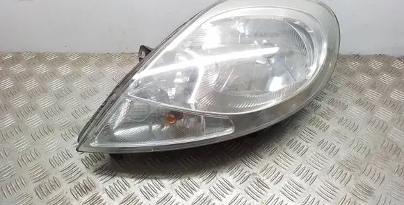 Renault Trafic II (X83) Headlight/headlamp 8200701354