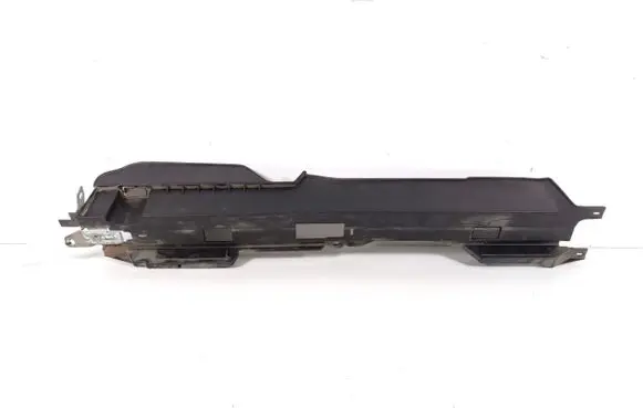 Mercedes-Benz ML W164 Other trunk/boot trim element A1646801831