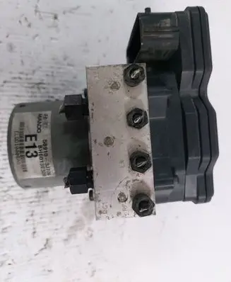 Hyundai ix 55 ABS Pump 589103J706