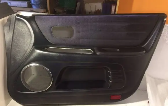 Lexus IS 200-300 Front door card panel trim 6776353020