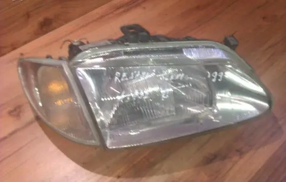Renault Scenic I Headlight/headlamp 085795