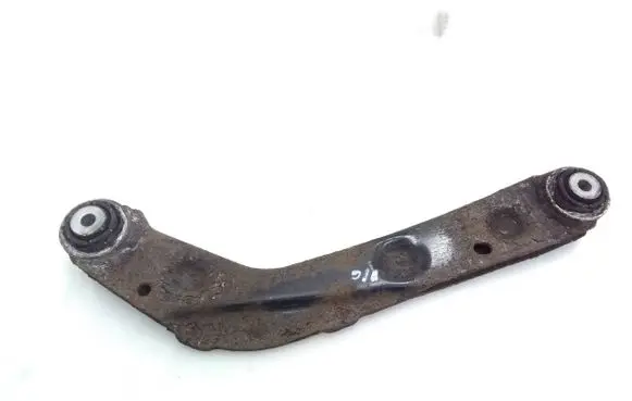Volvo XC90 Rear control arm