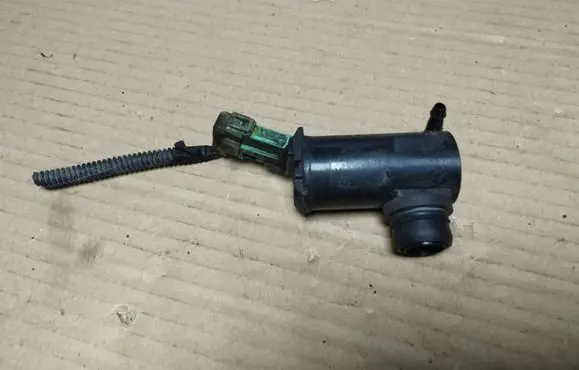 Honda Element Windscreen/windshield washer pump AX0602103790
