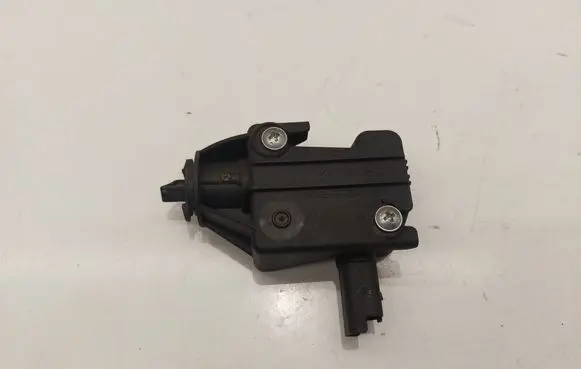 Peugeot 407 Central locking motor 9651890280