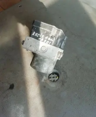 Volkswagen Caddy ABS Pump 2K0907379A 00009496E2