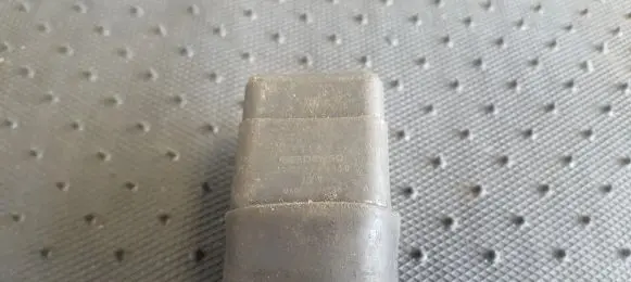 Mazda 323 Other relay 0587004110 058700-4110