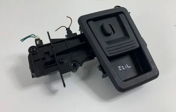 Mercedes-Benz E W212 Tailgate interior release/open handle A2127500393