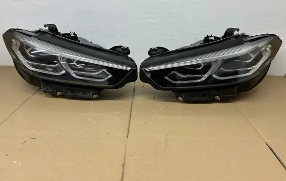 BMW 8 G15 Headlight/headlamp 8739583
