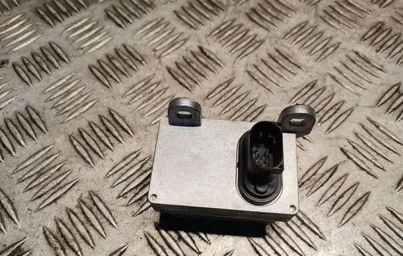 Mercedes-Benz C W203 Yaw turn rate sensor A2095420018 2095420018