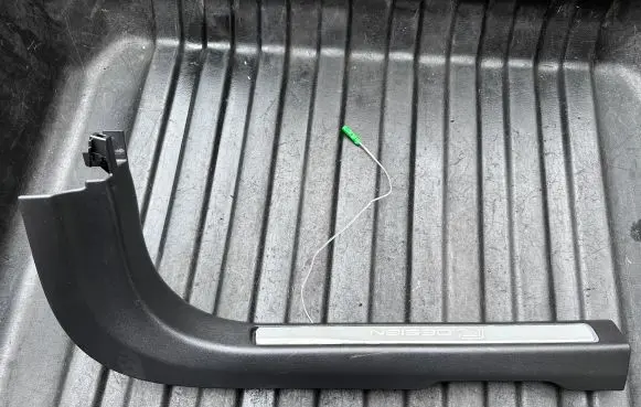 Volvo S90, V90 Front sill trim cover 31377617 64618702878