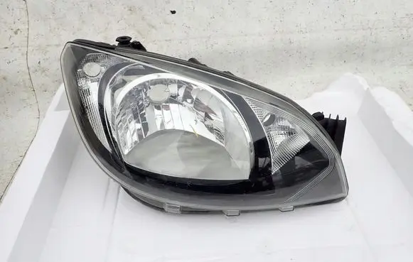 Skoda Citigo Headlight/headlamp