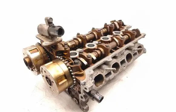 KIA Sportage Engine head 221112B770