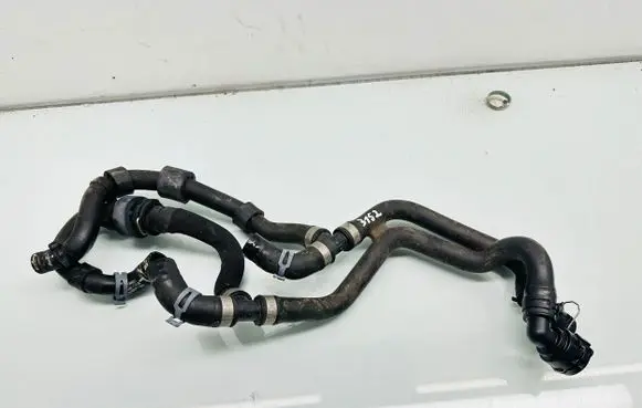 Cupra Formentor Engine coolant pipe/hose 5C0121087D