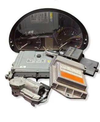 Mercedes-Benz Vito Viano W639 Engine control unit/module A6461501177 0281014185