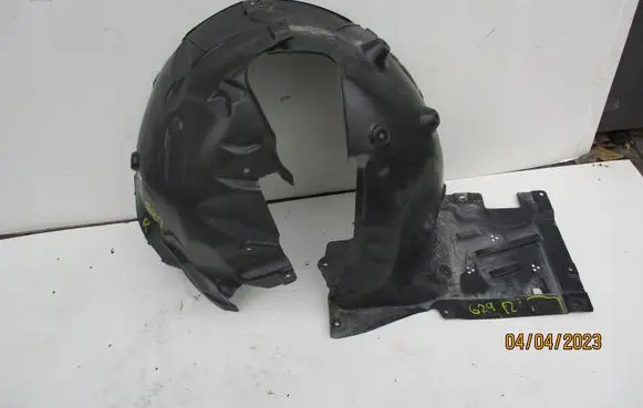 BMW Z4 g29 Front wheel arch liner splash guards 7441902