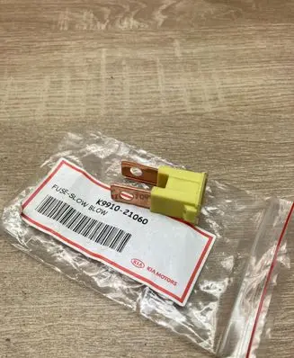 KIA Carnival Other relay K991021060