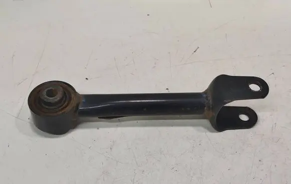 Tesla Model 3 Rear upper control arm/wishbone 104443100G CFQ222682A0771