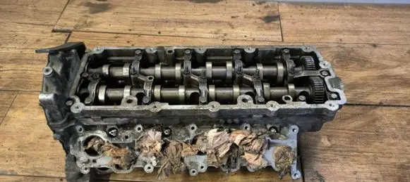 Audi A8 S8 D3 4E Engine head 1057353AJ 180908113338