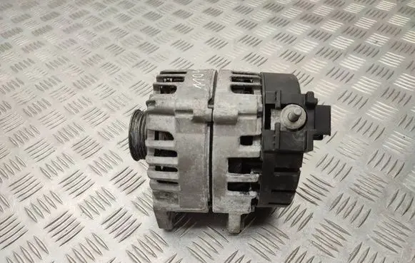 Mercedes-Benz Vito Viano W447 Generator/alternator A0009063903