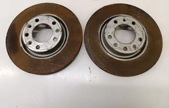 Opel Astra L Front brake disc