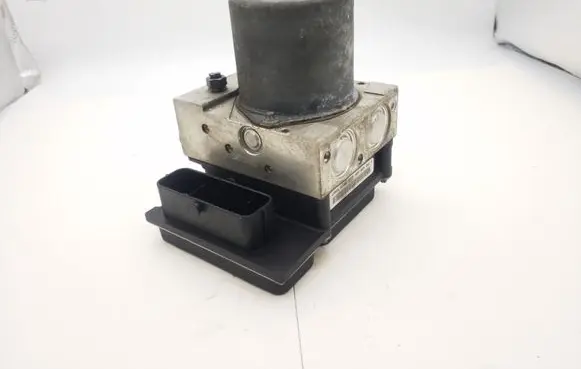Audi A4 S4 B8 8K ABS Pump 8K0907379AB 0265236101
