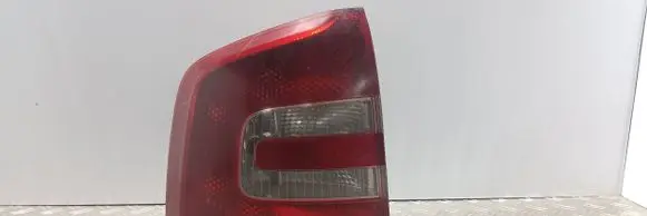 Skoda Octavia Mk2 (1Z) Rear/tail lights 275901AH4