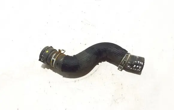 Chrysler Pacifica Engine coolant pipe/hose 68217327AD