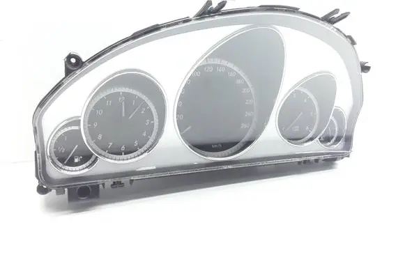 Mercedes-Benz E W212 Speedometer (instrument cluster) A2129001614