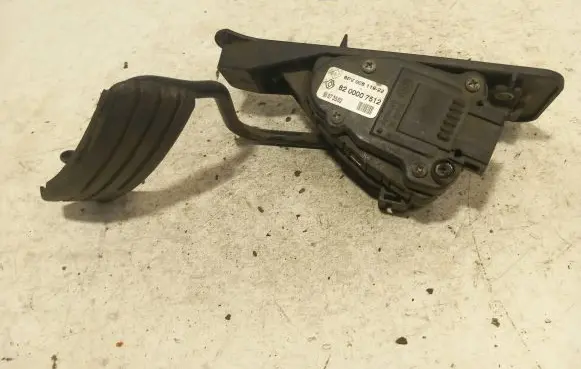 Renault Espace - Grand espace IV Accelerator throttle pedal 8200007512 6PV00811922