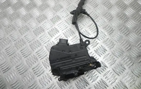 Renault Zoe Rear door lock 825029017R T9631