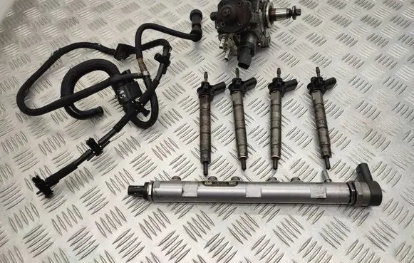 BMW 3 E90 E91 Fuel injection system set 7797874 0445010506 7797877