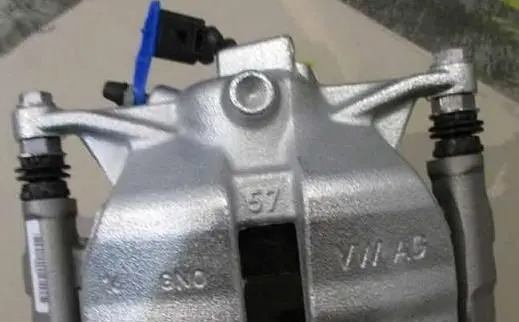 Volkswagen Golf VI Rear brake caliper 5Q0615106CE
