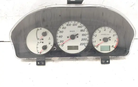 Mazda Premacy Speedometer (instrument cluster) CB84A