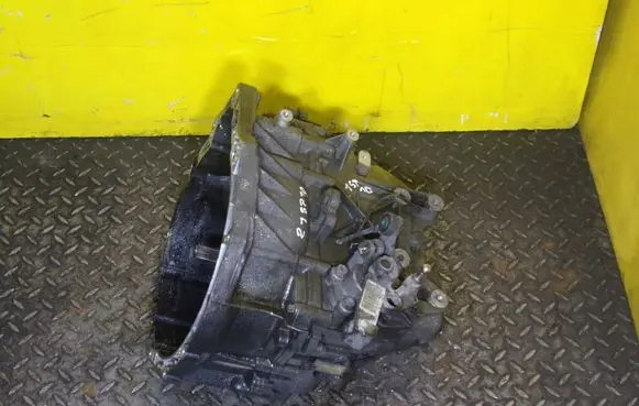 Mini One - Cooper Coupe R56 Manual 6 speed gearbox 7595841 BIEGOW
