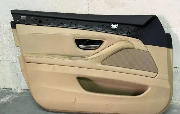 BMW 5 F10 F11 Front door card panel trim