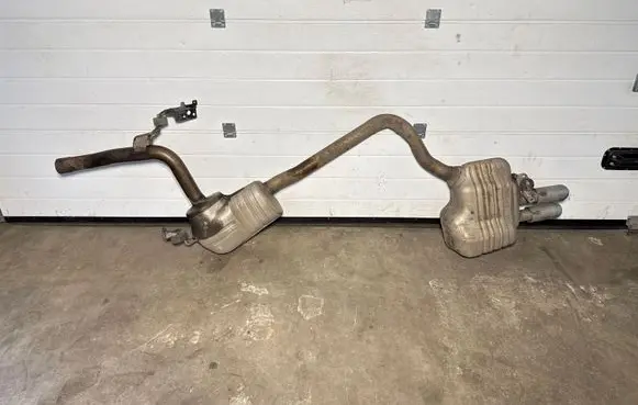 Audi A4 S4 B9 Muffler/silencer 8W0253611A