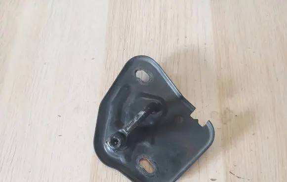 Audi A1 Engine bonnet/hood lock/latch loop/hook 4G0823186