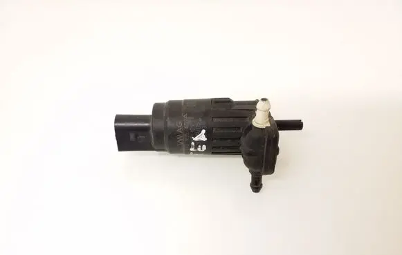 Seat Altea Windscreen/windshield washer pump 1T0955651A