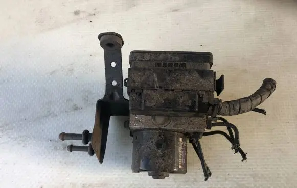 Volkswagen Polo IV 9N3 ABS Pump 6Q0907379E 00006067D1 10096003223