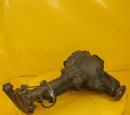 Mitsubishi Pajero Rear differential