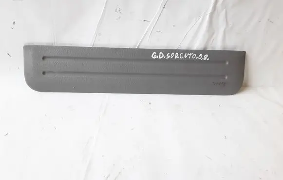 KIA Sorento Rear sill trim cover 858833E000