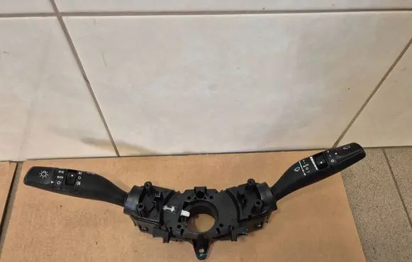 KIA Optima Wiper turn signal indicator stalk/switch 93403D4962