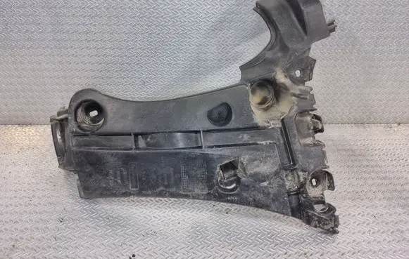 Renault Kangoo II Rear bumper mounting bracket 8200435438